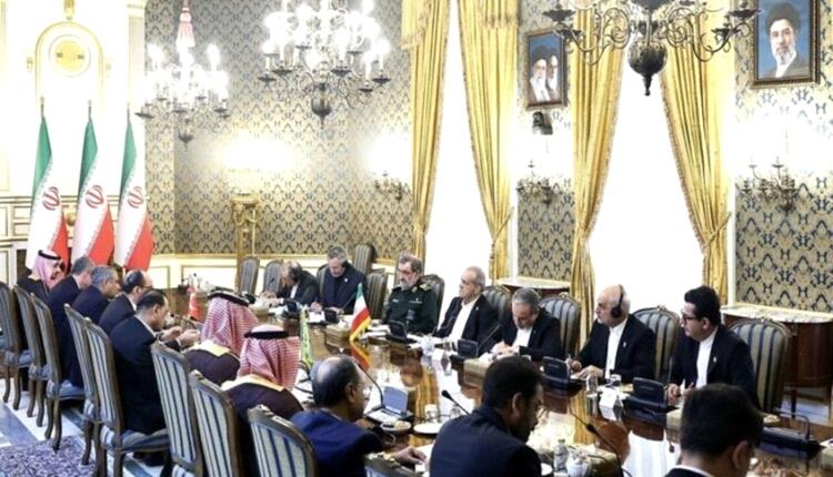 أمير سعودي يحذر من كارثة على الخليج وتجدد الحرب إذا فشلت جهود "تحالف مكة"