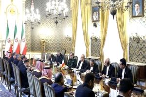 أمير سعودي يحذر من كارثة على الخليج وتجدد الحرب إذا فشلت جهود "تحالف مكة"