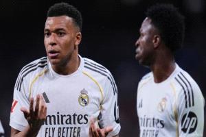 غيرة فينيسيوس من مبابي تشعل أزمة.. وعضو بجهاز ريال مدريد: الحل رحيل أحدهما