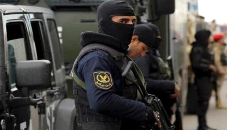 مصر.. الأمن يكشف تفاصيل محاولة دهس فتاة بسبب نقطة النزول 
