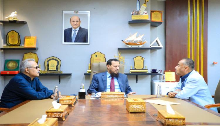 محافظ العاصمة عدن يكلّف عبدالحكيم معاون مستشارًا للمحافظ
