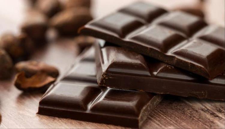 لا حاجة لتناولها.. رائحة الشوكولاتة قد تحسن أداءك الرياضي