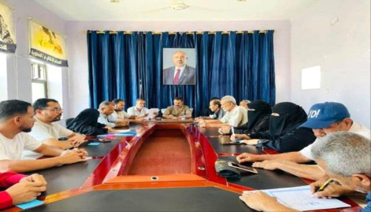انتقالي المنصورة يثمن تضحيات القوات الجنوبية ويبحث ملف النازحين