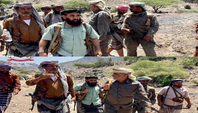 الفريق محمود الصبيحي واللواء حمدي شكري يتفقدان الخطوط الأمامية لجبهات الصبيحة ويشيدان بثبات المقاتلين في مواجهة المليشيات الانقلابية