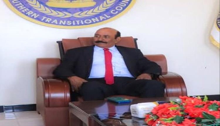 لحمر علي لسود يرد على خطاب العليمي