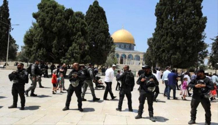 966 مستوطنا يقتحمون المسجد الأقصى صباح الثلاثاء
