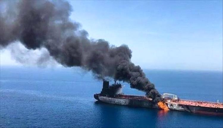 استهداف ناقلتي نفط وغاز مسال في مضيق هرمز
