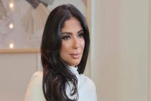 محامي منى زكي يكشف تفاصيل أزمتها بعد جدل الحجز على أموالها