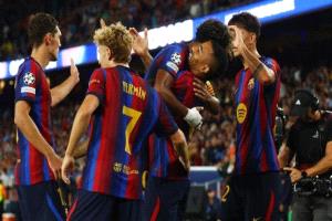 اتهامات بالتبييض والاختلاس.. برشلونة يعيد إعلان الكونغو المثير للجدل