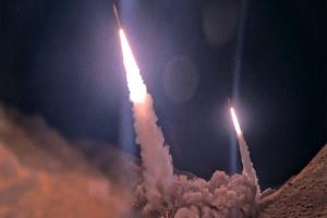 "بذكاء اصطناعي".. إيران تعلن استخدام صواريخ ومسيرات جديدة لضرب قواعد أمريكا من الأردن إلى الإمارات
