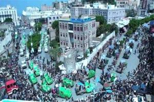 
الحوثيون يشيّعون 73 عنصرًا بينهم 25 ضابطًا في يوم واحد
